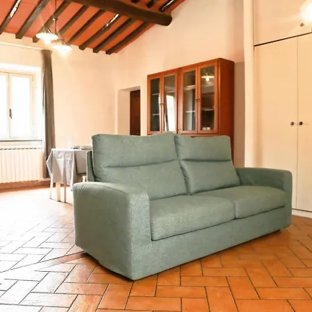 Parcheggio Gratuito Vicino Torre Di Apartamento Pisa